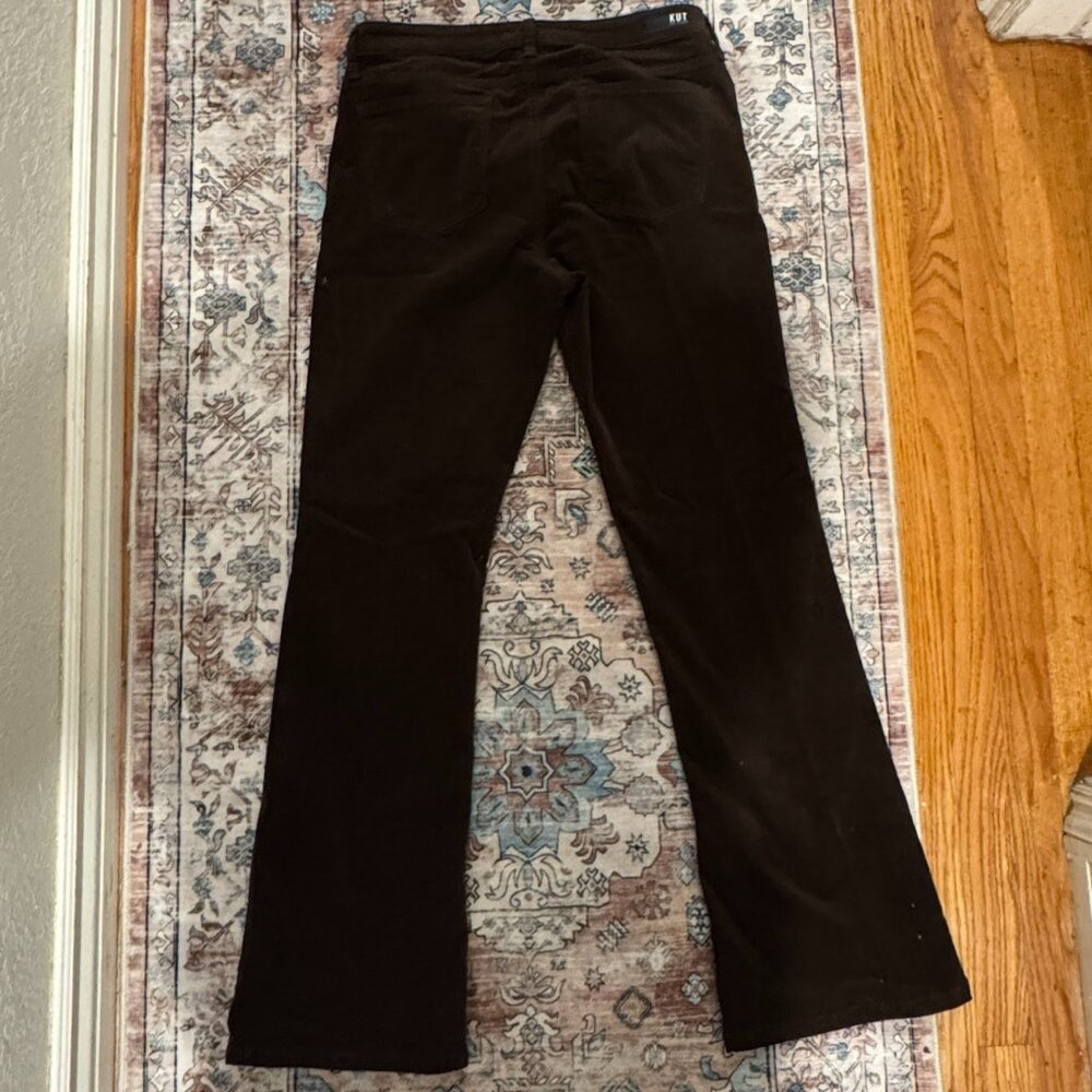 KUT from the Kloth's baby bootcut jeans in brown - Picture 3 of 5